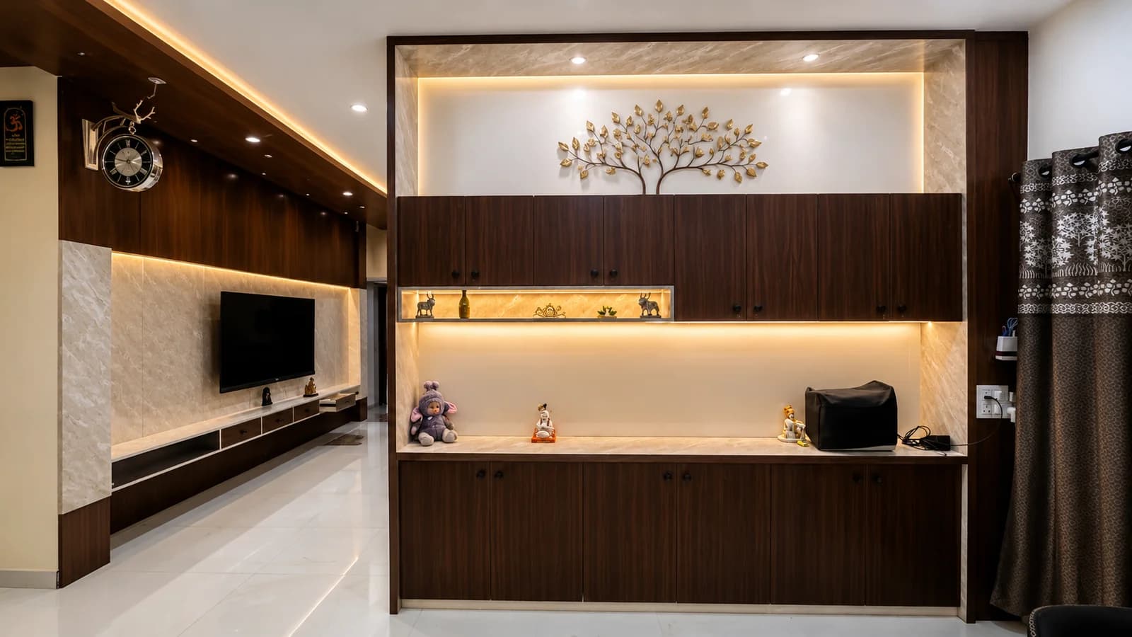 Aksha Interior Showroom Experience